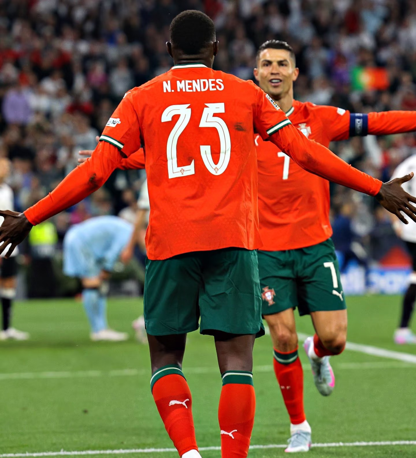 关于欧冠冲刺阶段走向成谜，摩纳哥扳平良机，态度坚定，心理建设被强调的信息JIUYOU GAME