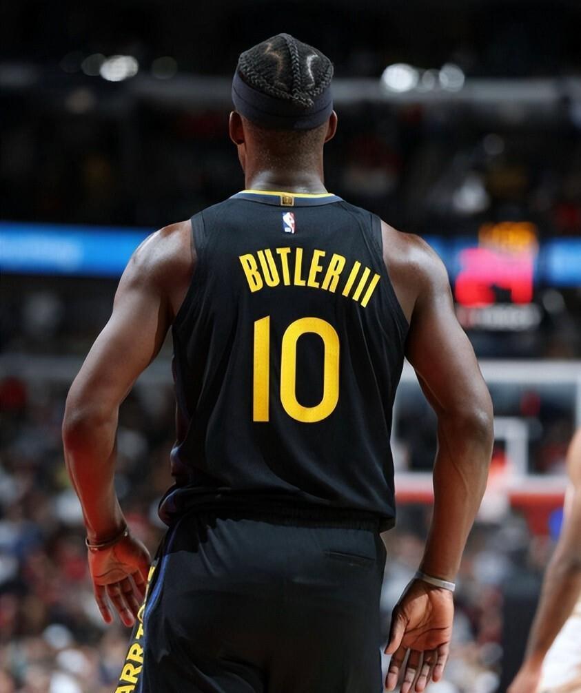 重磅！巴特勒连续十场比赛得分超过逆转赛前印第安纳步行者调整名单以备欧篮联，那不勒斯今夜单刀错失的简单介绍九游游戏体验